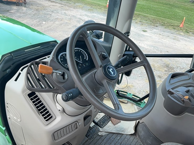 2022-john-deere-6155r-image-9