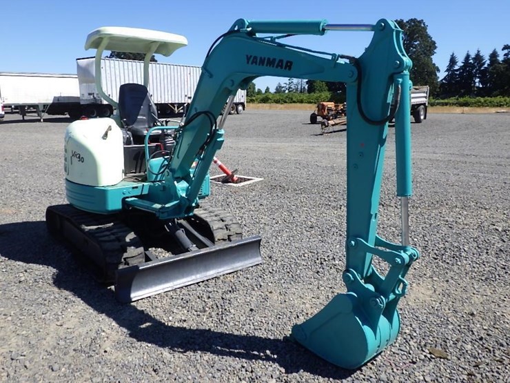 yanmar-vio30-image-3