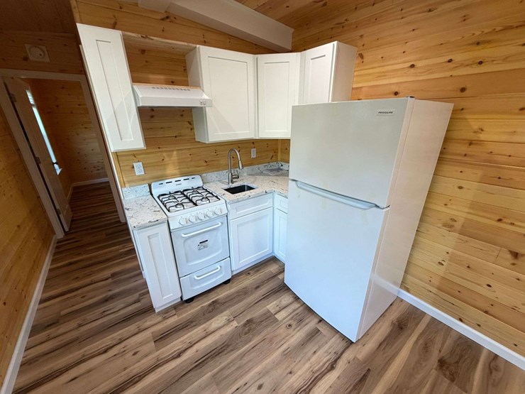 (new)-2026-10x40-2-bed/1-bath-trailer-mounted-tiny-home-image-26