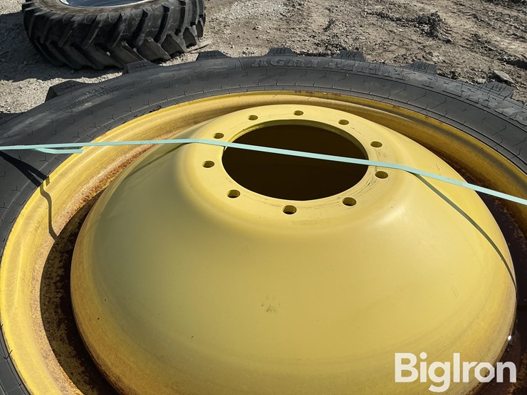deere-tires-image-15