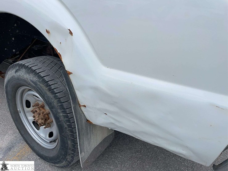 2015-ford-f350-image-38
