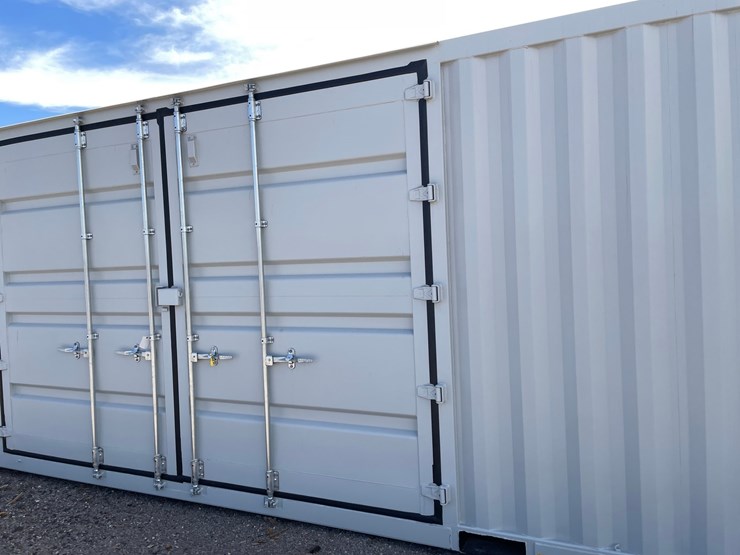 #101-•-40'-high-cube-container-image-7