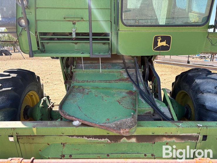 1977-john-deere-4400-image-11