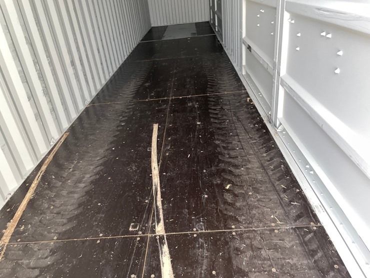 #101-•-40'-high-cube-container-image-13