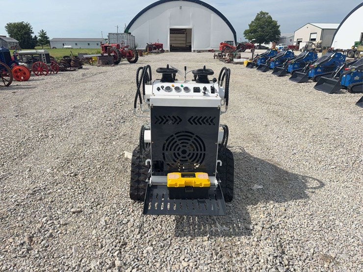 2026-zjg-zj-380-tracked-mini-skid-steer-loader-image-4