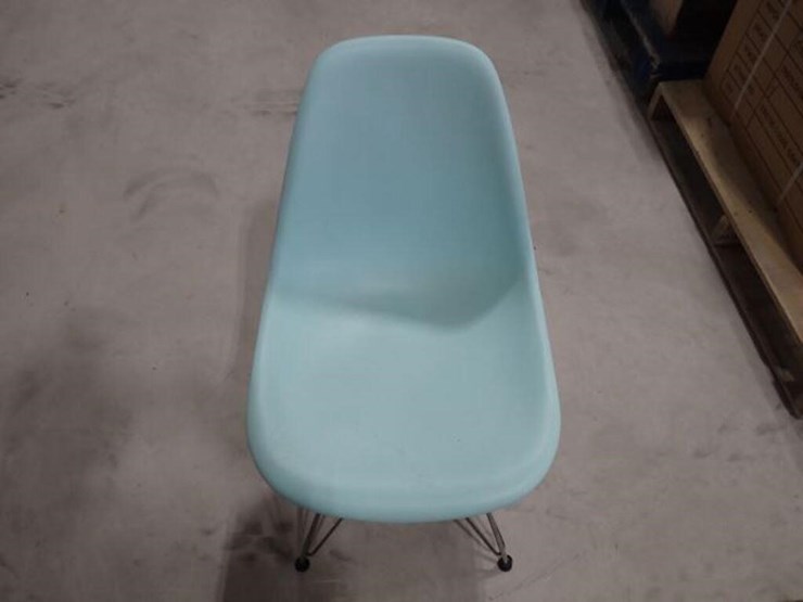 qty-of-(5)-chairs-image-8