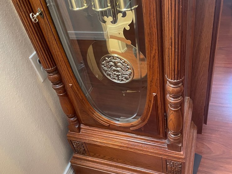 #250-•-howard-miller-grandfather-clock-(offsite-in-las-cruces)-image-7
