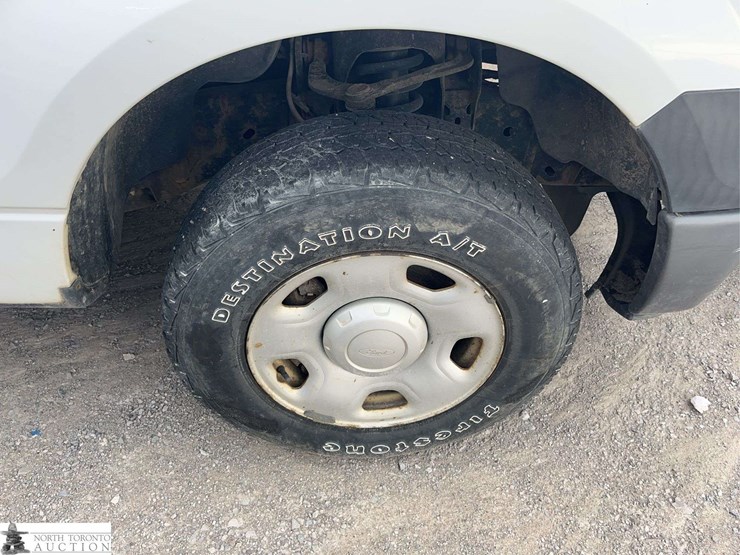 2010-ford-f150-image-17