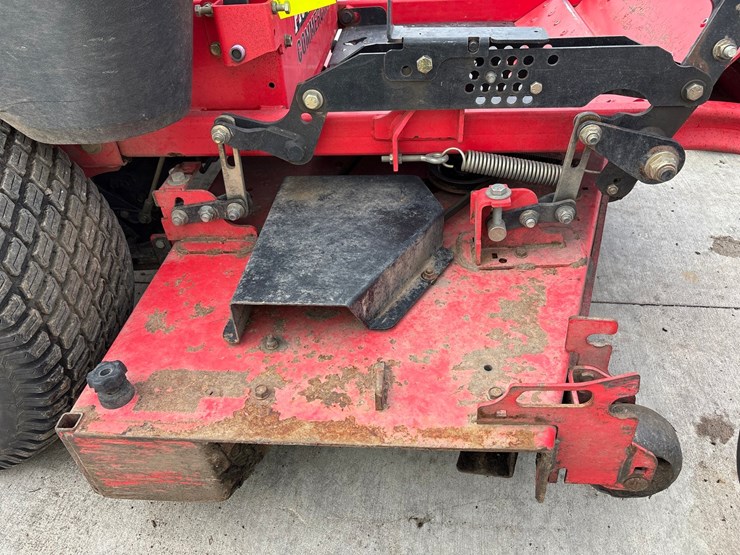 #5102-•-gravely-zt-5400-lawn-mower-image-21