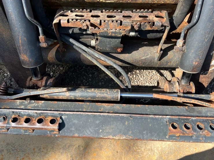 bobcat-t650-image-11