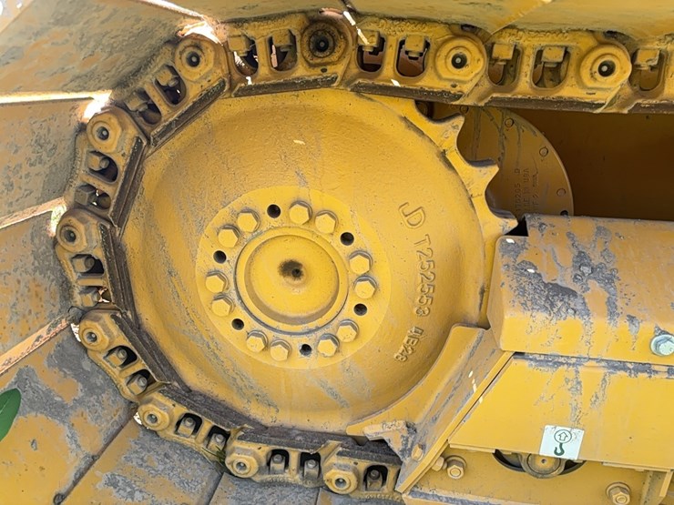 2026-deere-650-lgp-image-13