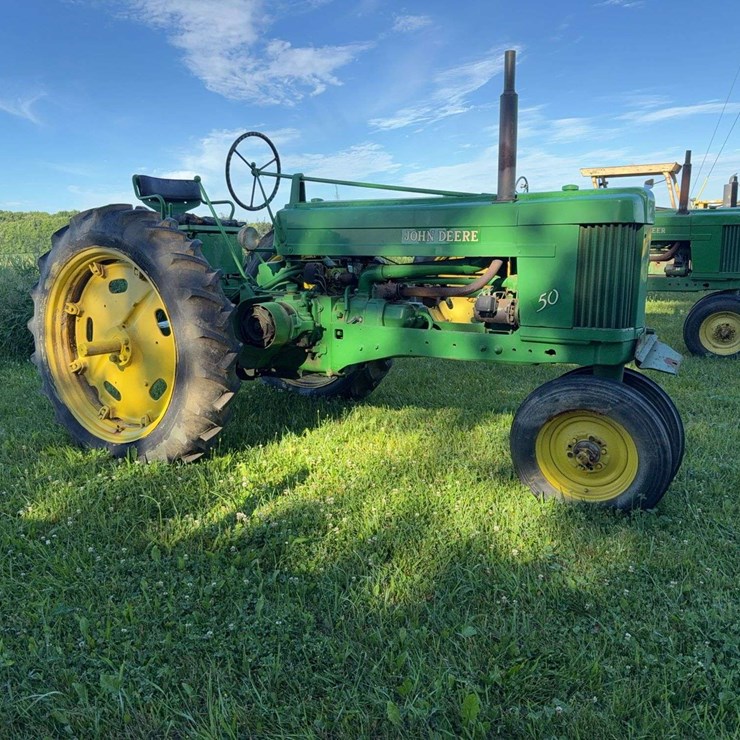JOHN DEERE 50