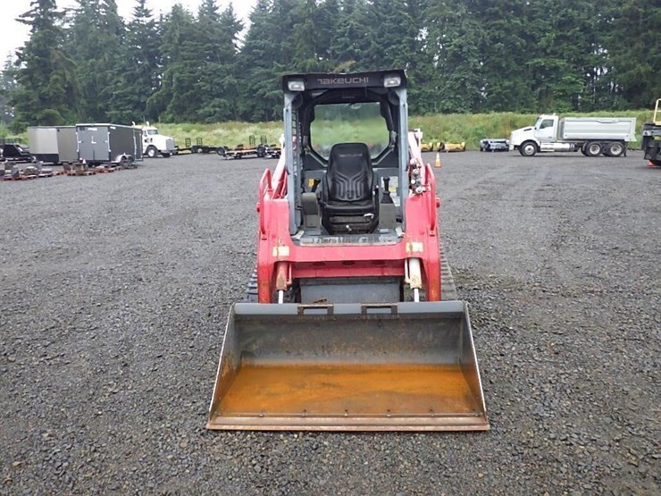 2016-takeuchi-tl8-image-2