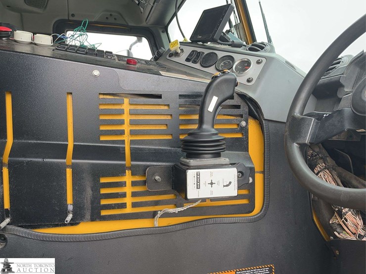 non-operable-2020-mack-lr-t/a-refuse-truck-image-20