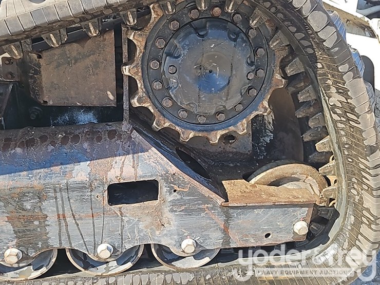 2021-bobcat-t64-image-20