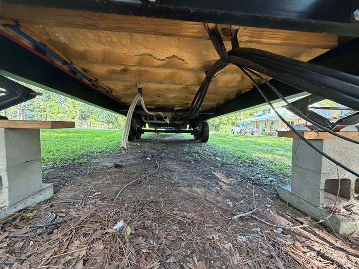(new)-2026-10x40-2-bed/1-bath-trailer-mounted-tiny-home-image-10