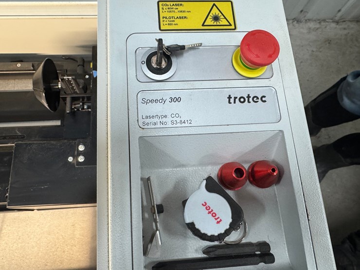 #1798-•-trotec-speedy300-laser-engraver-image-17