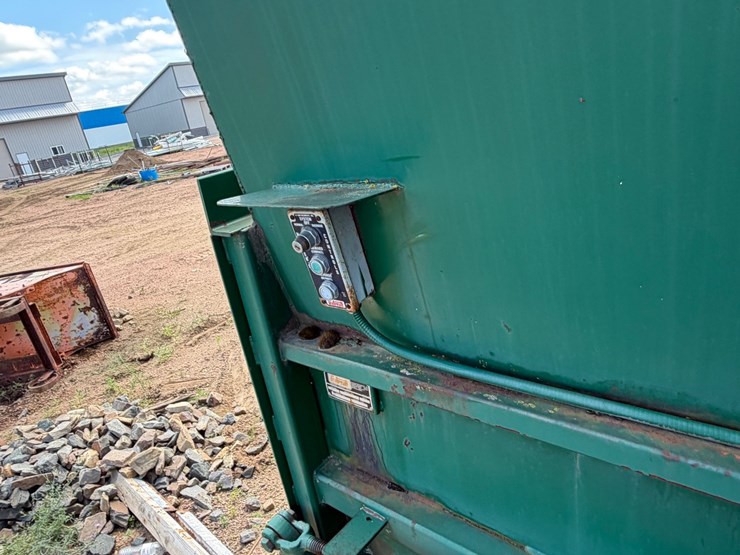 #1792-•-galbreath-gp275-carboard-compactor-image-36