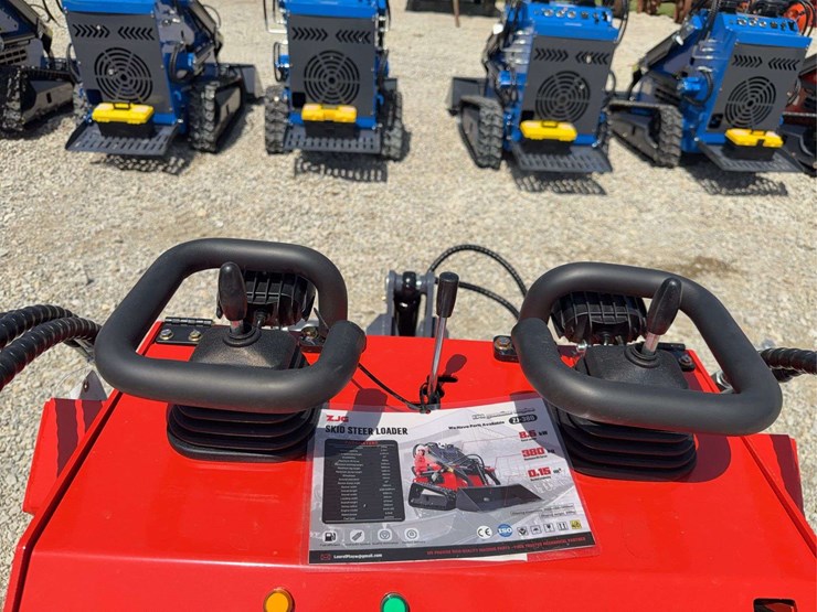 2026-zjg-zj-380-tracked-mini-skid-steer-loader-image-11