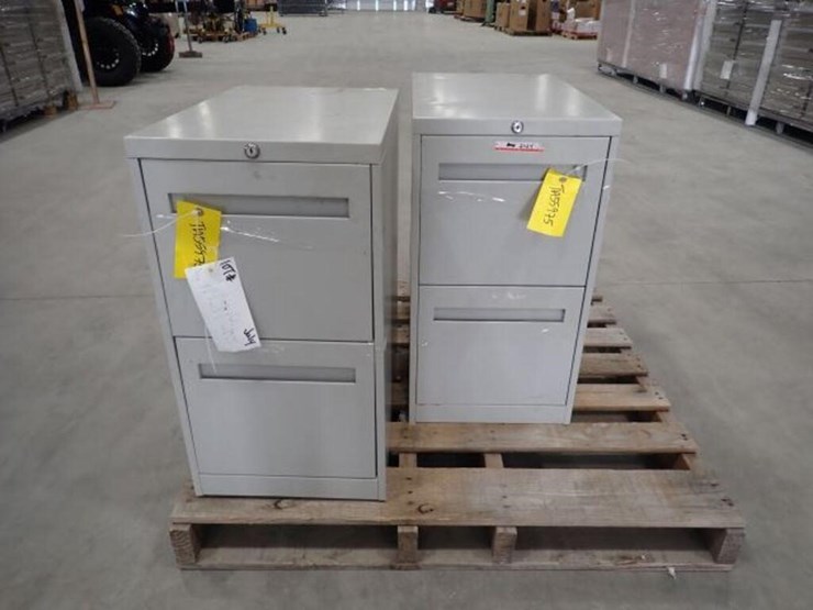 qty-of-(2)-metal-2-drawer-filing-cabinets-image-7