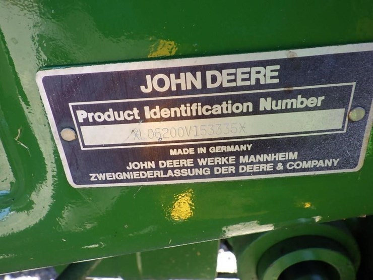 john-deere-tractor-loader-image-37