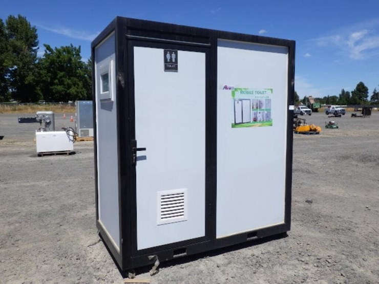 portable-toilet-w/-shower-image-4