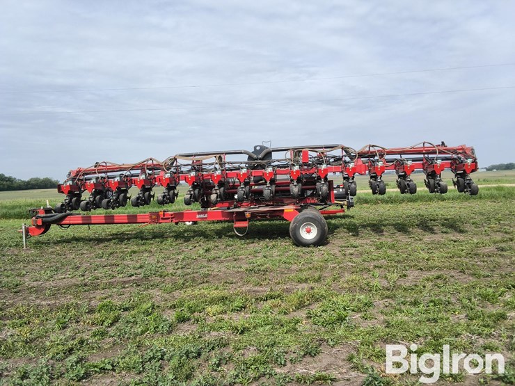 case-ih-1200-image-8