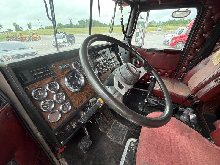 1991-kenworth-t800-image-23