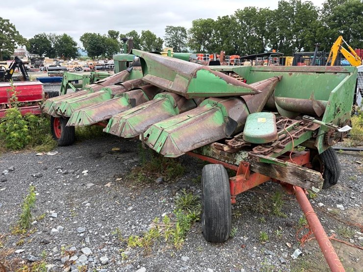 john-deere-6-image-1