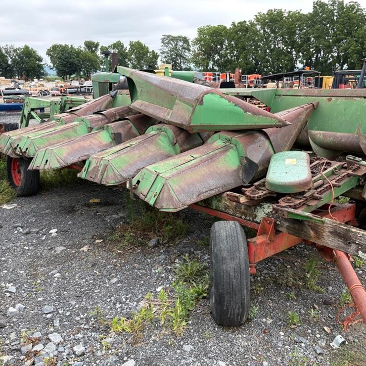 JOHN DEERE 6