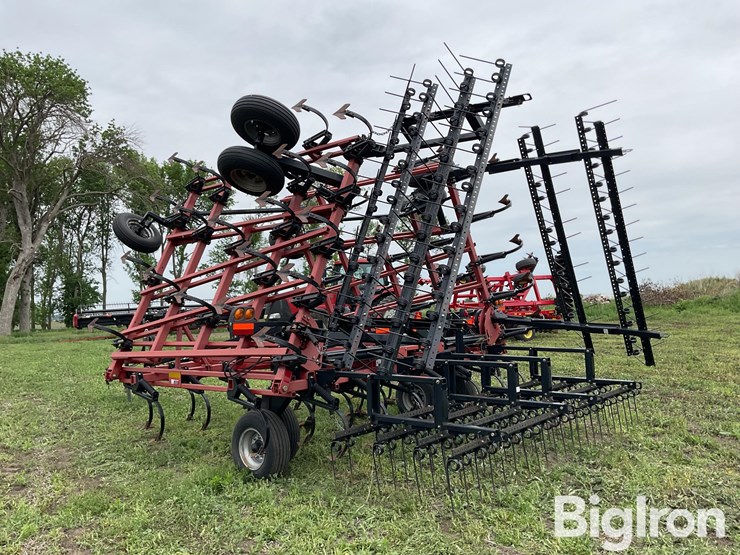 case-ih-200-image-7