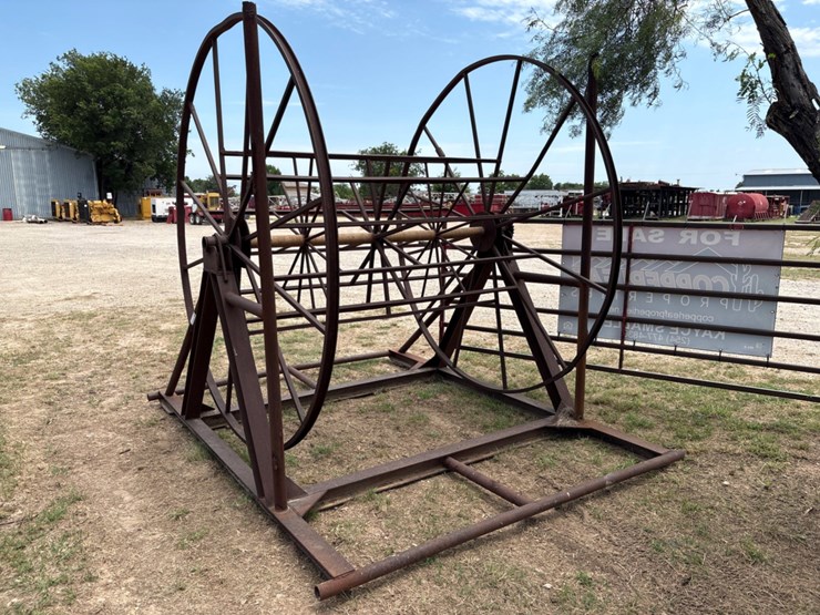 6’w-x-2’deep-cable-spool,-skidded-image-1