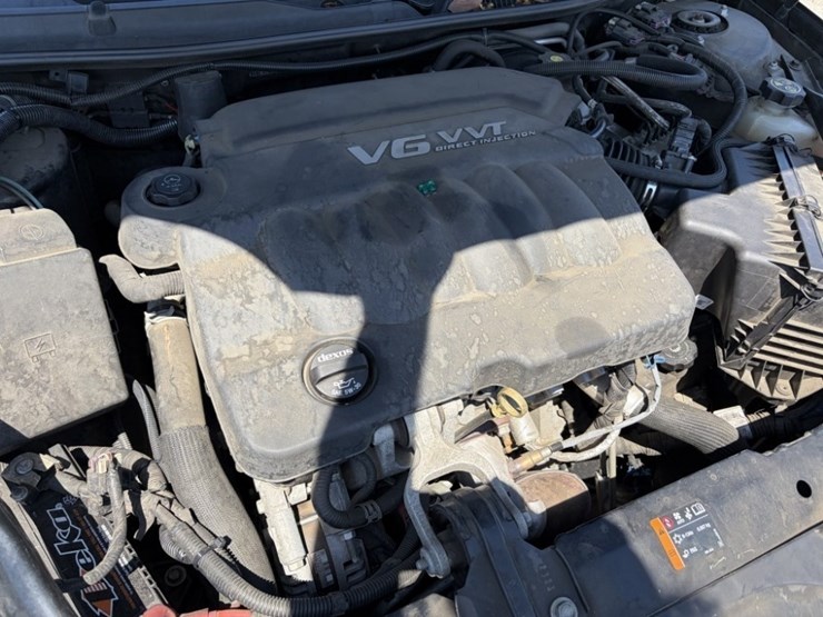 2014-chevrolet-impala-limited-sedan-image-12