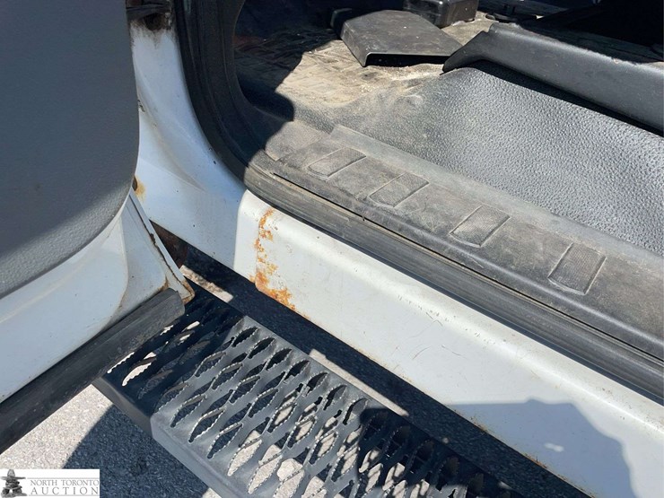 2015-ford-f350-image-50