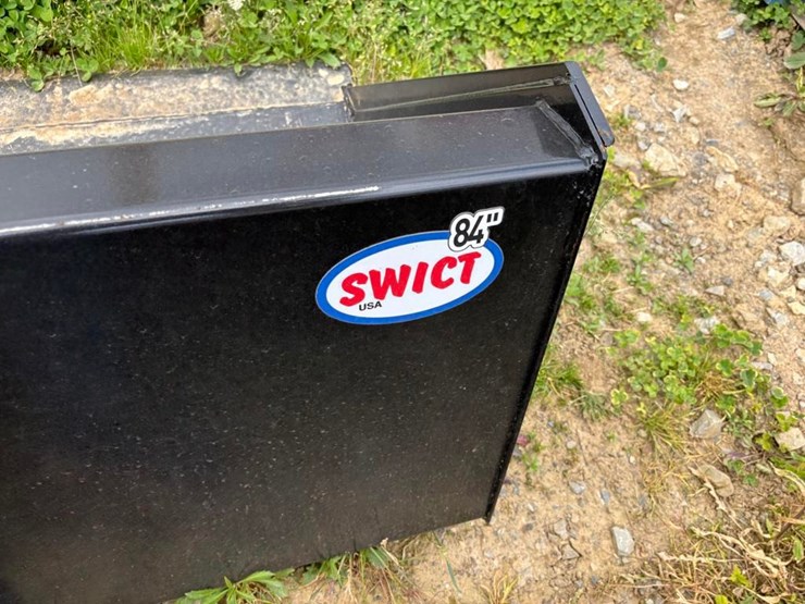 new-84"-bucket-image-5
