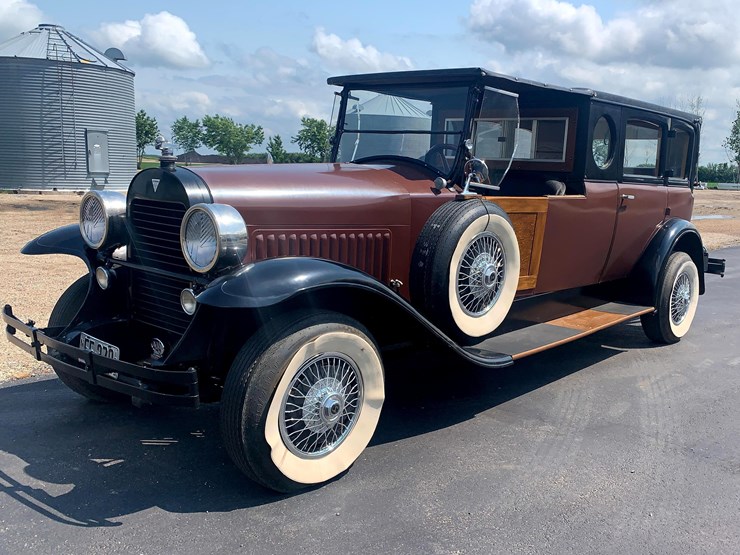 1929-hudson-limousine-image-1