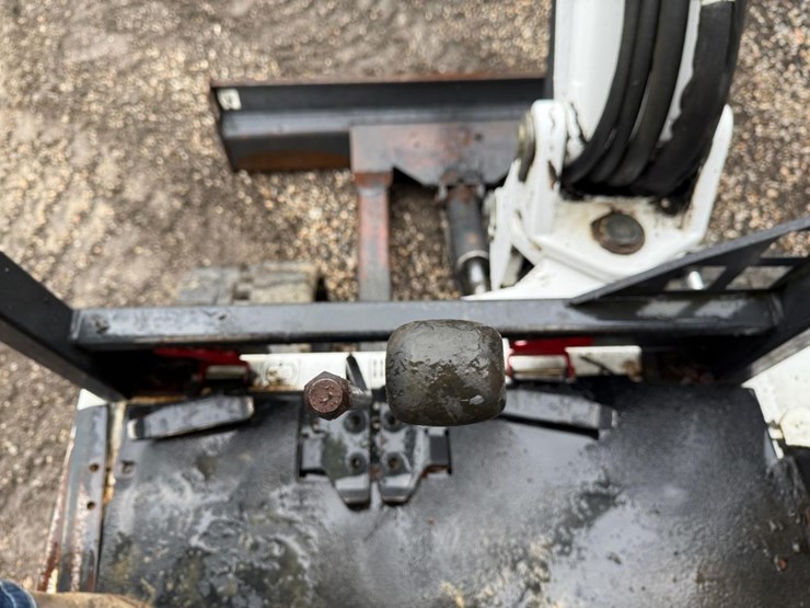 bobcat-331-image-20