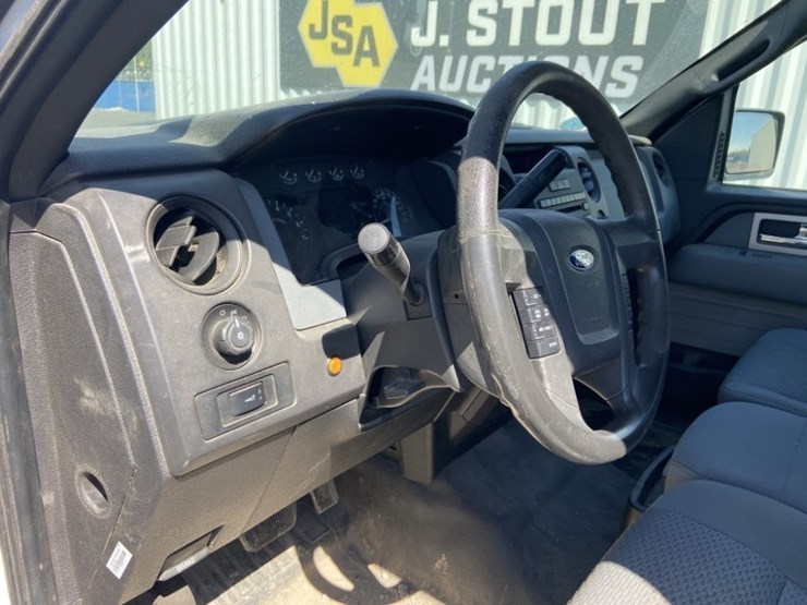 2011-ford-f150-xl-image-20