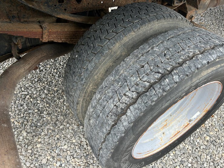 2006-ford-f450-image-8
