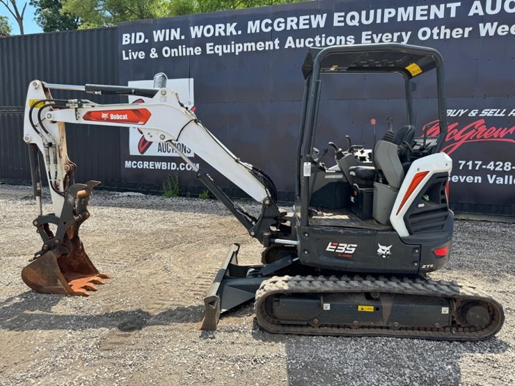 2023-bobcat-e35i-image-3