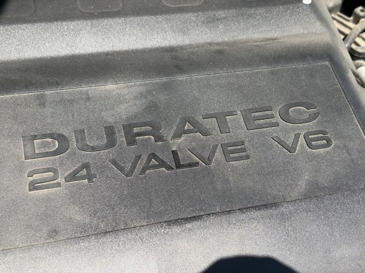 2012-ford-escape-xlt-image-13