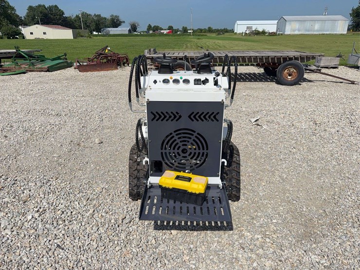 2026-zjg-zj-380-tracked-mini-skid-steer-loader-image-5