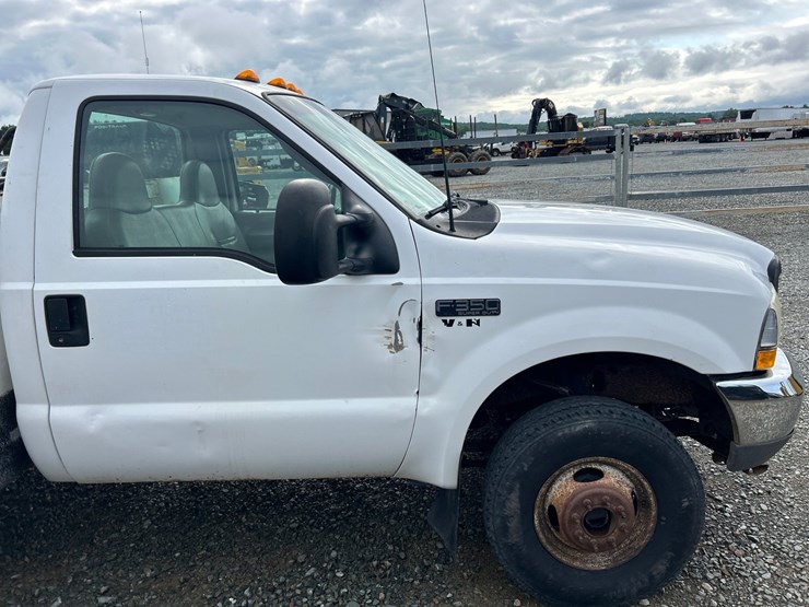 2003-ford-f350-image-13