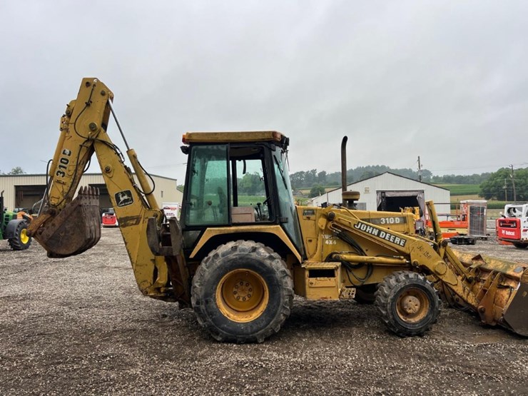john-deere-310d-image-7