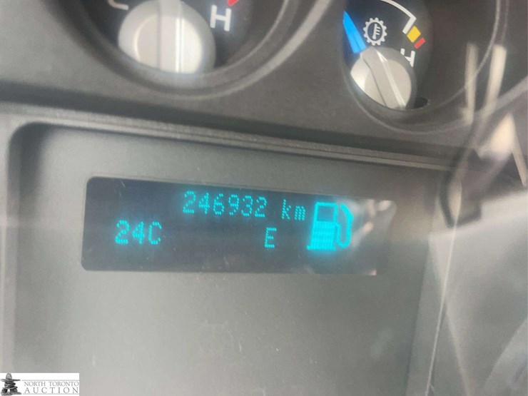 2016-ford-f350-image-12