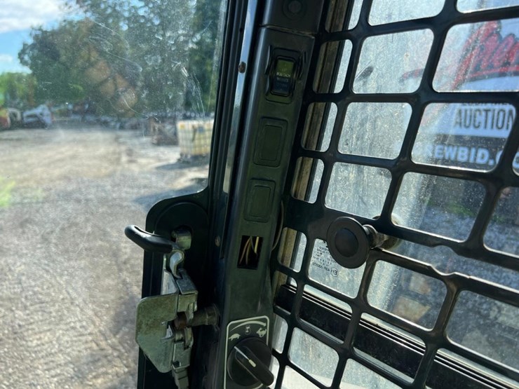 bobcat-t650-image-19