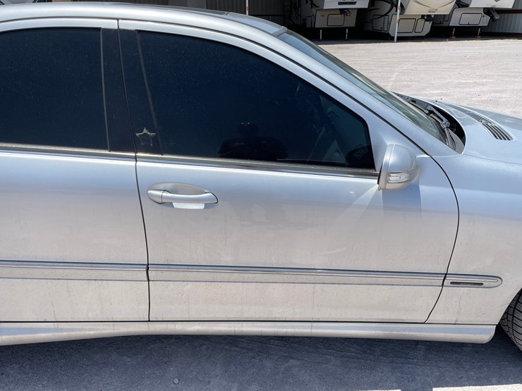 #162-•-2005-mercedes-c230-kompressor-(clean-nm-title)-image-27