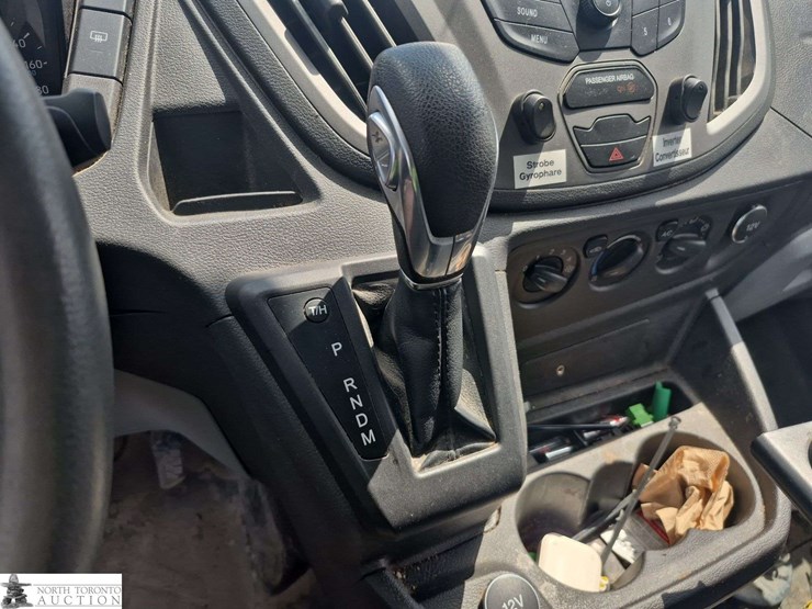 2018-ford-transit-image-16