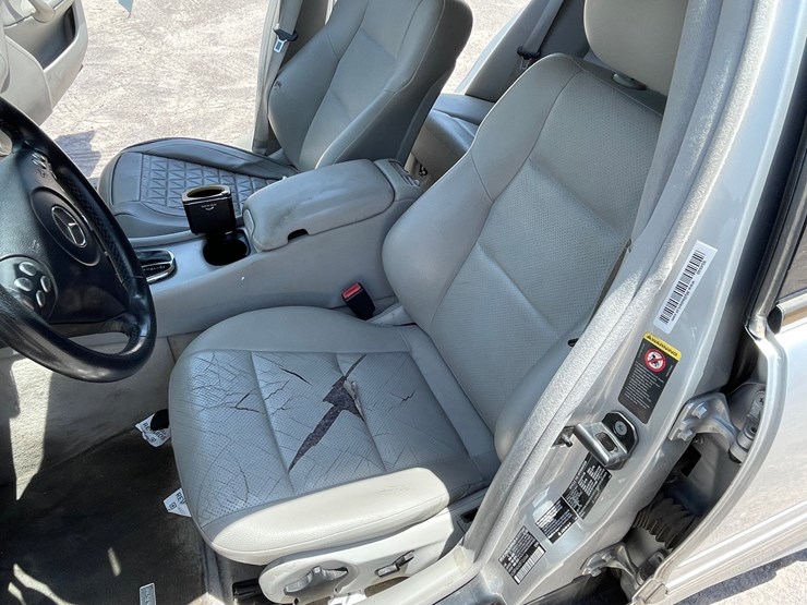 #162-•-2005-mercedes-c230-kompressor-(clean-nm-title)-image-62