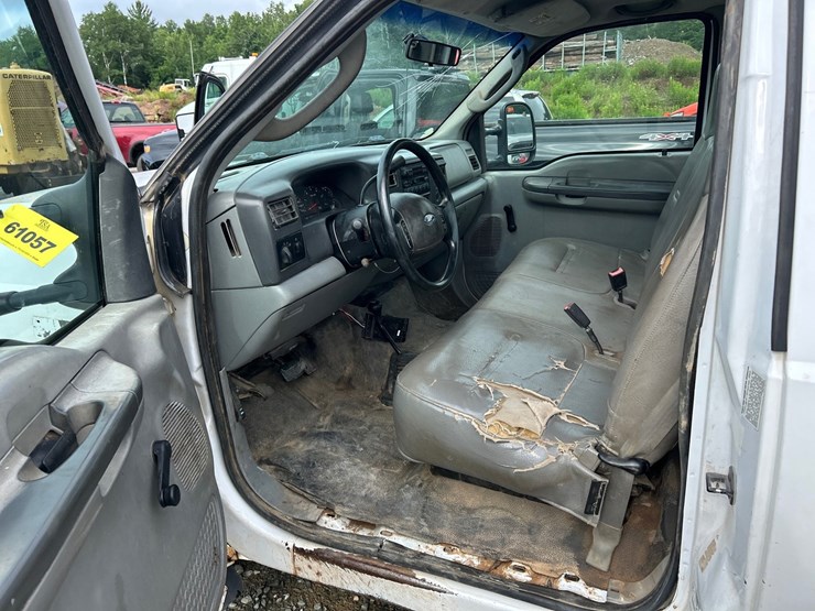 2003-ford-f350-image-44